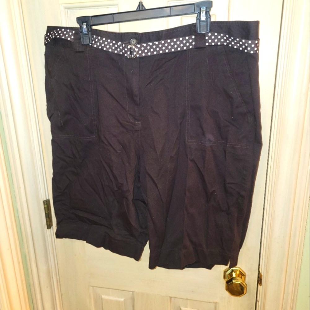 NWT White Stag Brown Shorts With Belt Womens Plus Sz 1X 18